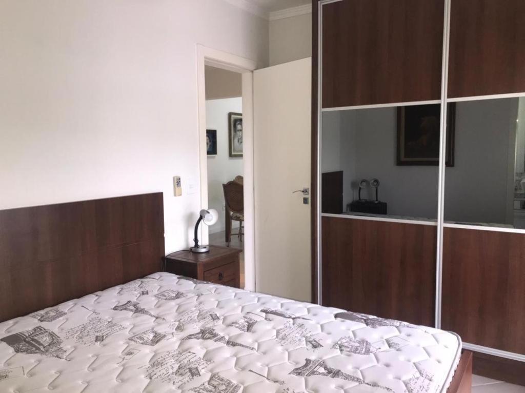 Edificio Frankfurt room 1